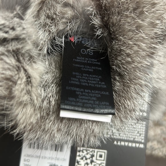 Pajar Hail Women's Chunky Cable Knit Fleece Lined Mittens with Fur Cuffs NWT - Picture 6 of 7